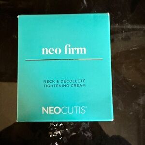 Neocutis Neofirm Neck & Decollete Tightening Cream